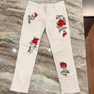 Vintage America Off-White Jeans with Red Floral Embroidery